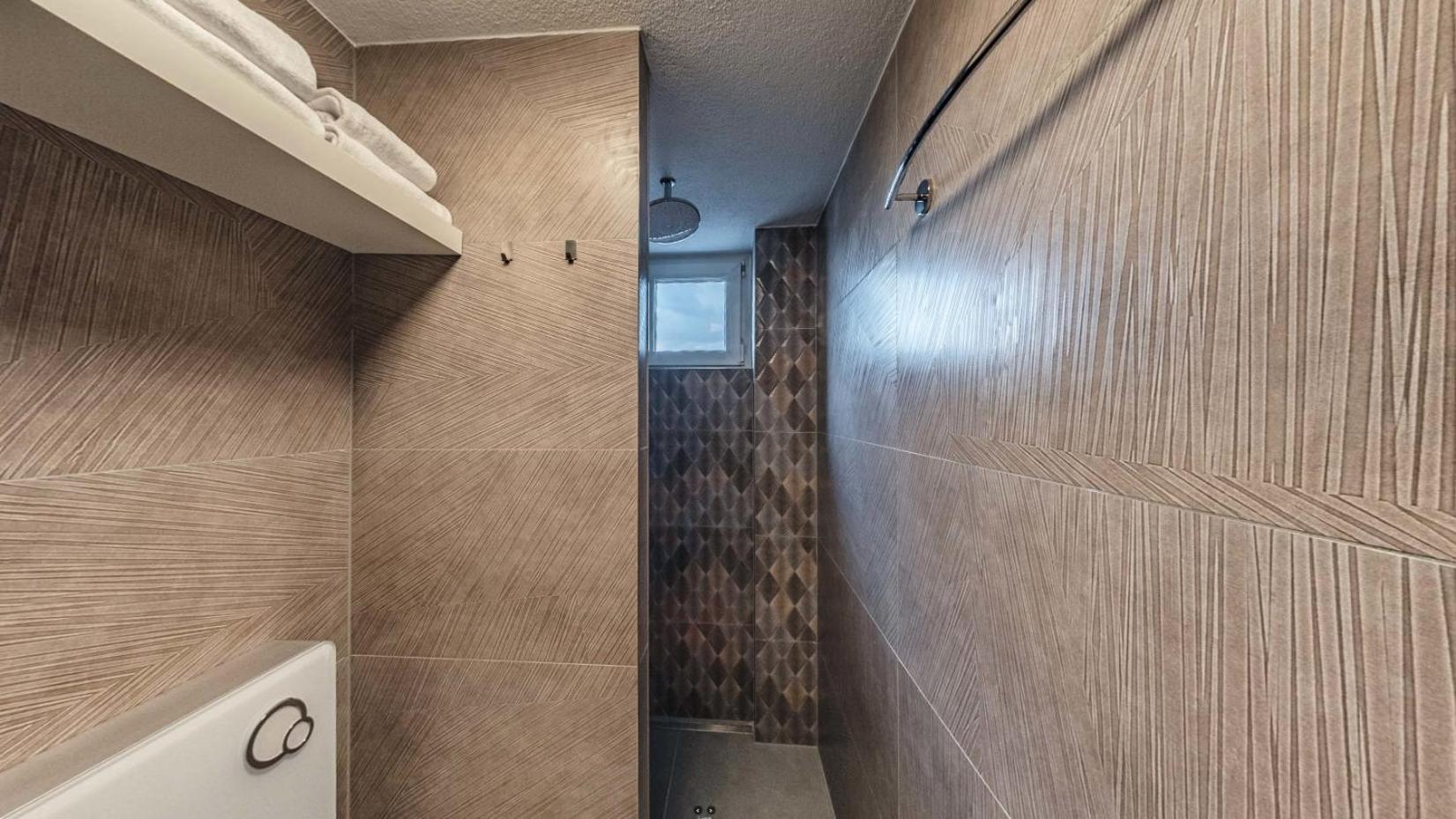 Dido Diamond Hotel Dietzenbach Bagian luar foto
